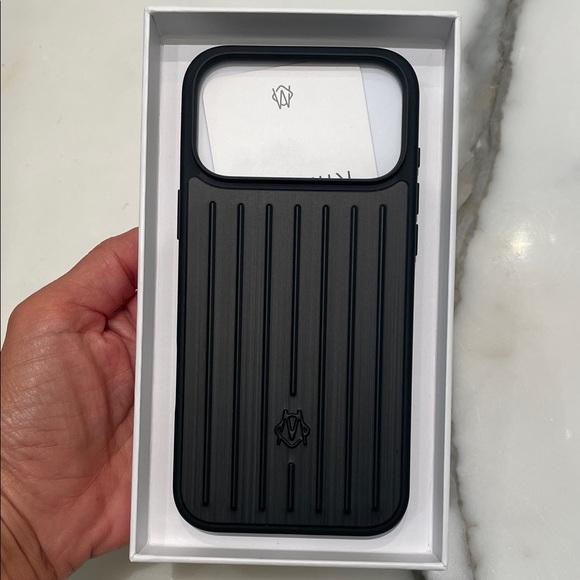 Rimowa iPhone 17 pro max Black Phone Case
